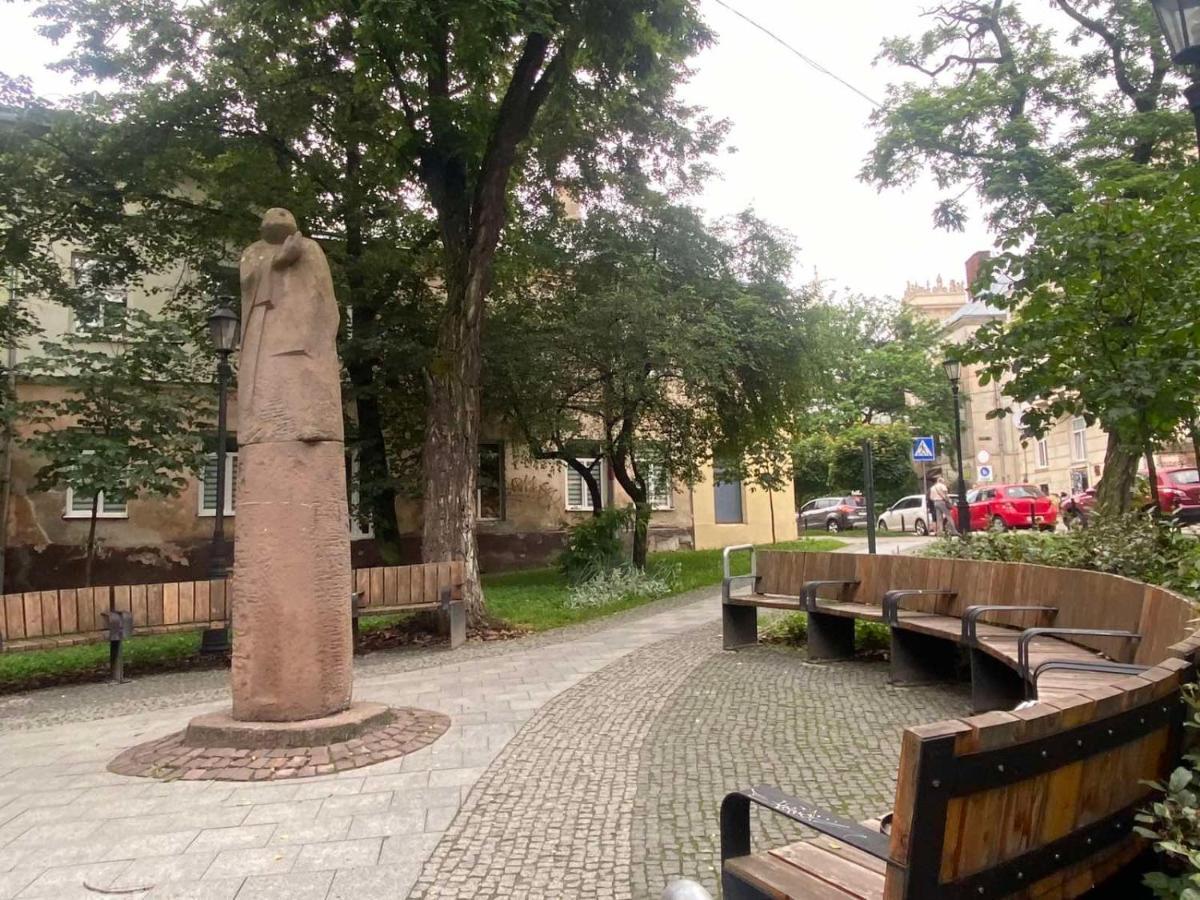Вірменська 14 Центр З Балконом Не Далеко Від Ж Д Вокзалу Звітні Документи Apartamento Lviv Exterior foto